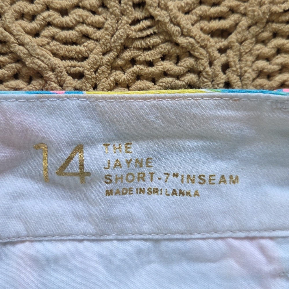 Lilly Pulitzer The Jayne Short 7" Inseam in Beach & Bae Sailboat Print - Size 14 - Picture 8 of 10